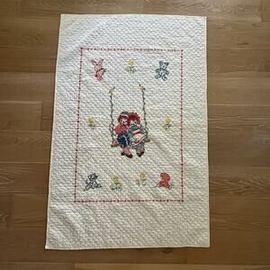 Embroidered RAGGEDY ANN & ANDY Baby Crib Quilt Blanket Wall Decor 54"×36" White